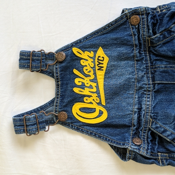 oshkosh b'gosh classic vestbak denim overalls with felted logo 12 months baby - Picture 2 of 8